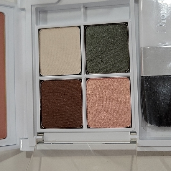 Dior Dazzle pallette per item - Picture 2 of 7